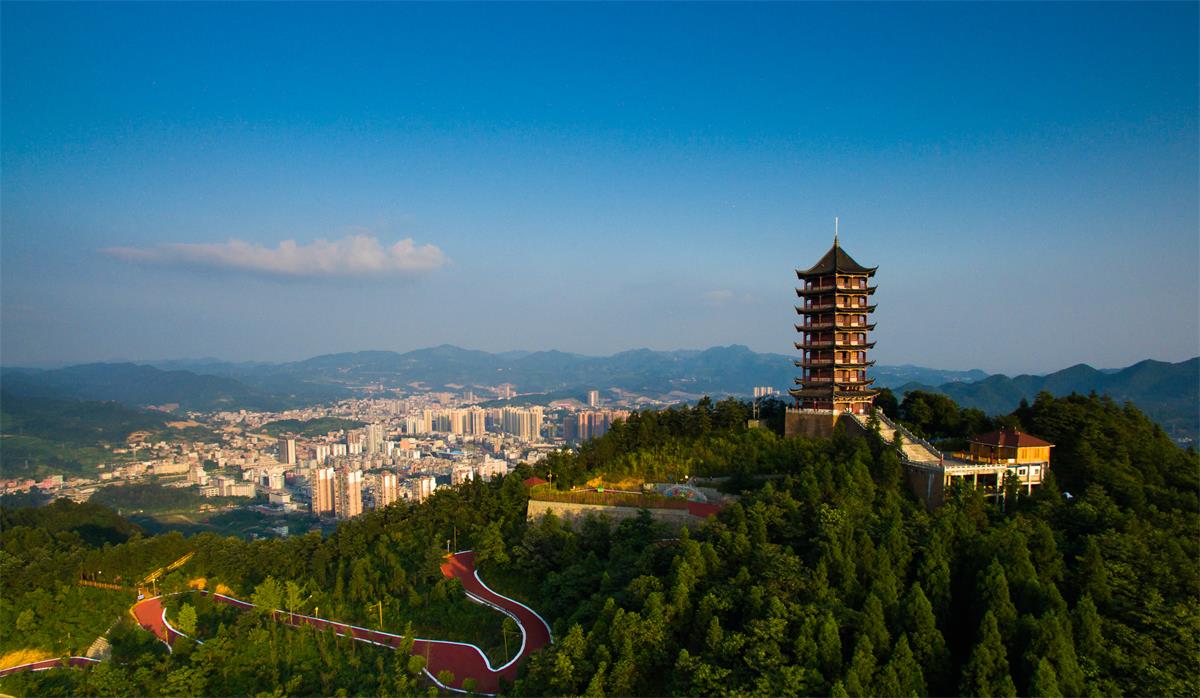 2　　習國故里，綠洲紅城.jpg