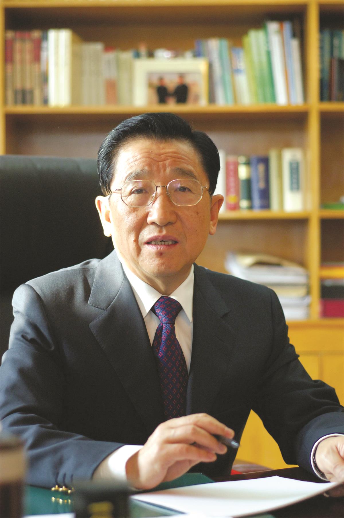全國政協人口資源環境委員會原主任、國家林業局原局長、中國林業產業聯合會會長賈治邦.jpg